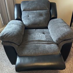 Recliner Chair 