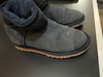 Ugg size 5