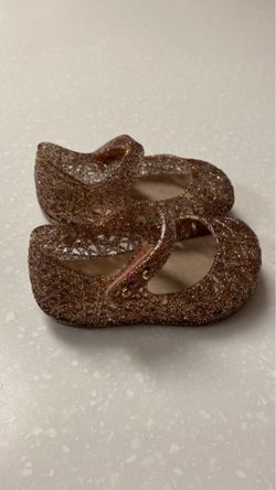 Mini Melissa size 5