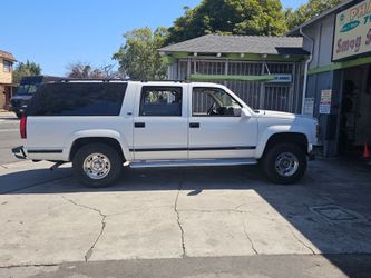 1997 gmc suburban  k1500