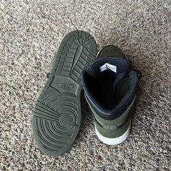 Air jordan 1 mid olive