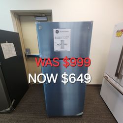 GE 17.5 Cu. Ft. Top Freezer Refrigerator 