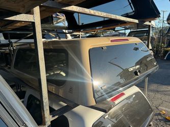 Tacoma camper Shell 2016-23 desert sand