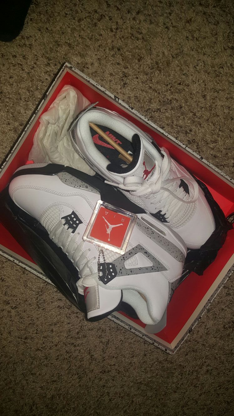 Jordan 4 Retro OG Cement Size 11