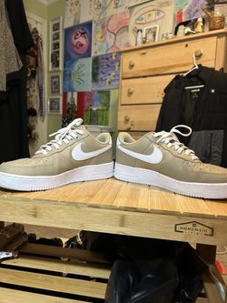 Air Force 1 07 khaki 8.5 men’s