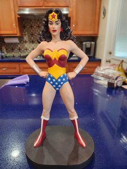 Warner Bros - Wonder Women