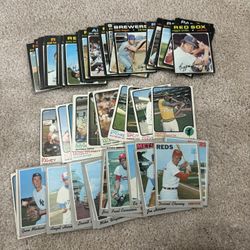 Vintage Basebal Cards Commons Lot. Late 1960s, Early 1970s