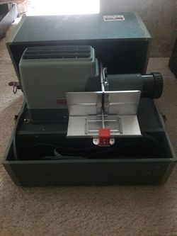 Argus 300 slide projector