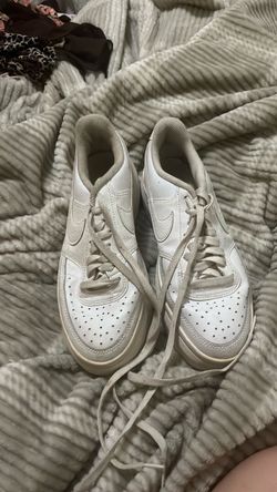 Nike White Low-Top Air Force’s. Size 9.5