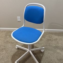 IKEA - Kids Desk Chair
