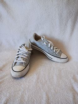 Converse Chuck Taylor All Star Madison low-top sneakers size 7 women 