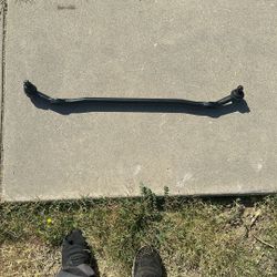 Toyota Pick Up Center Link Bar 1982