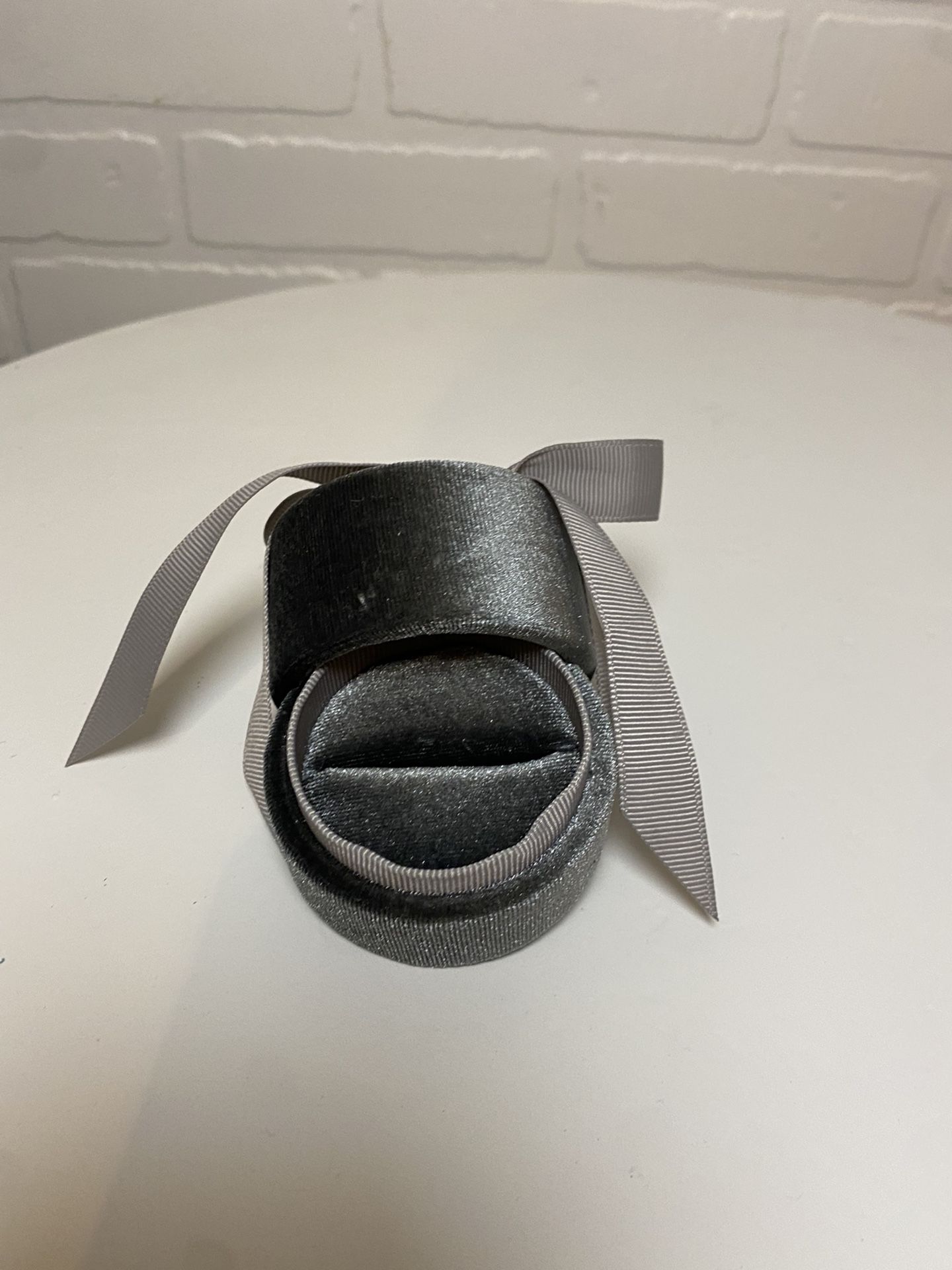 Gray Velvet Ring Box For Wedding 