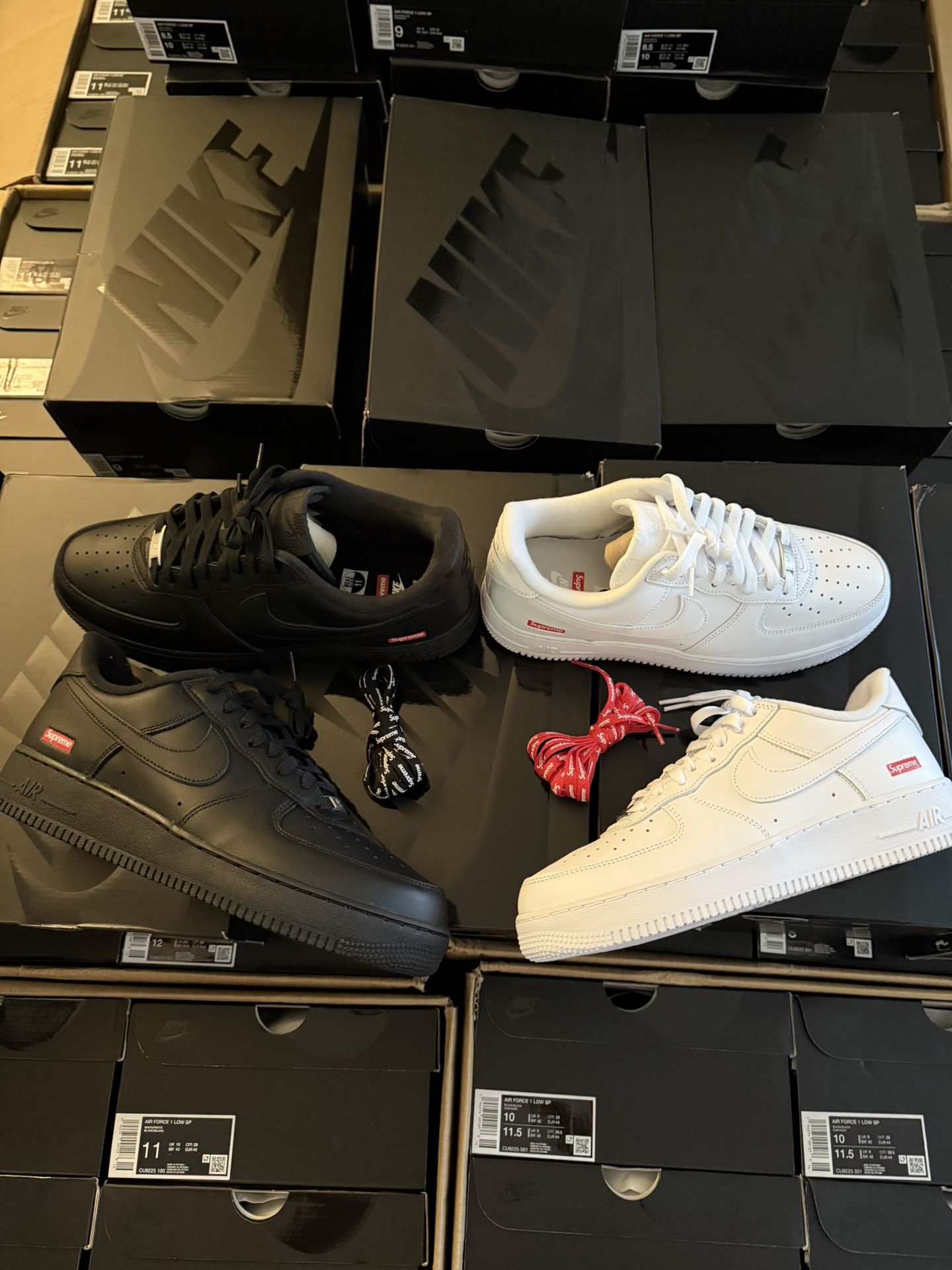 Supreme Air Force 1 Black & White