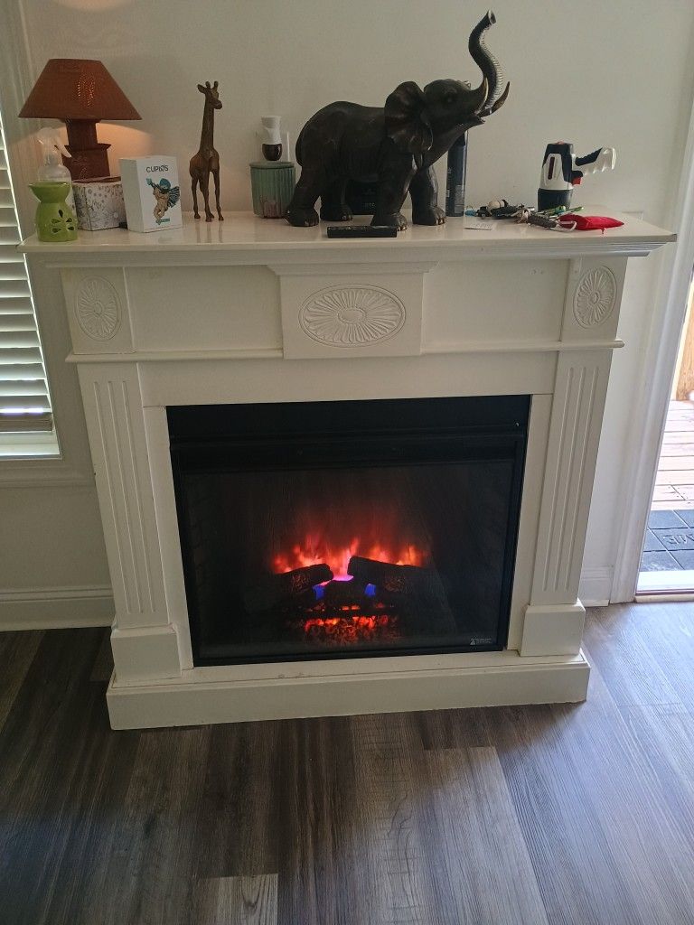 Electric Fireplace With Remote