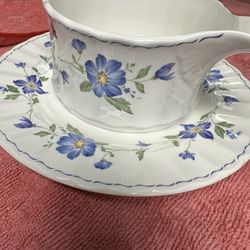 Mikasa Gravy Boat