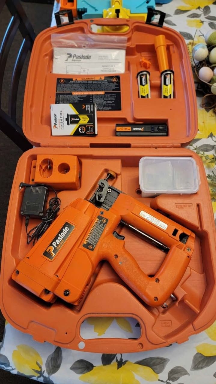 Paslode Finish Nailer