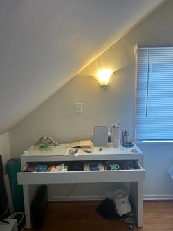 IKEA Malm Dressing Table / Desk