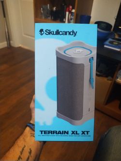 Skullcandy Bluetooth Speaker (READ POST)