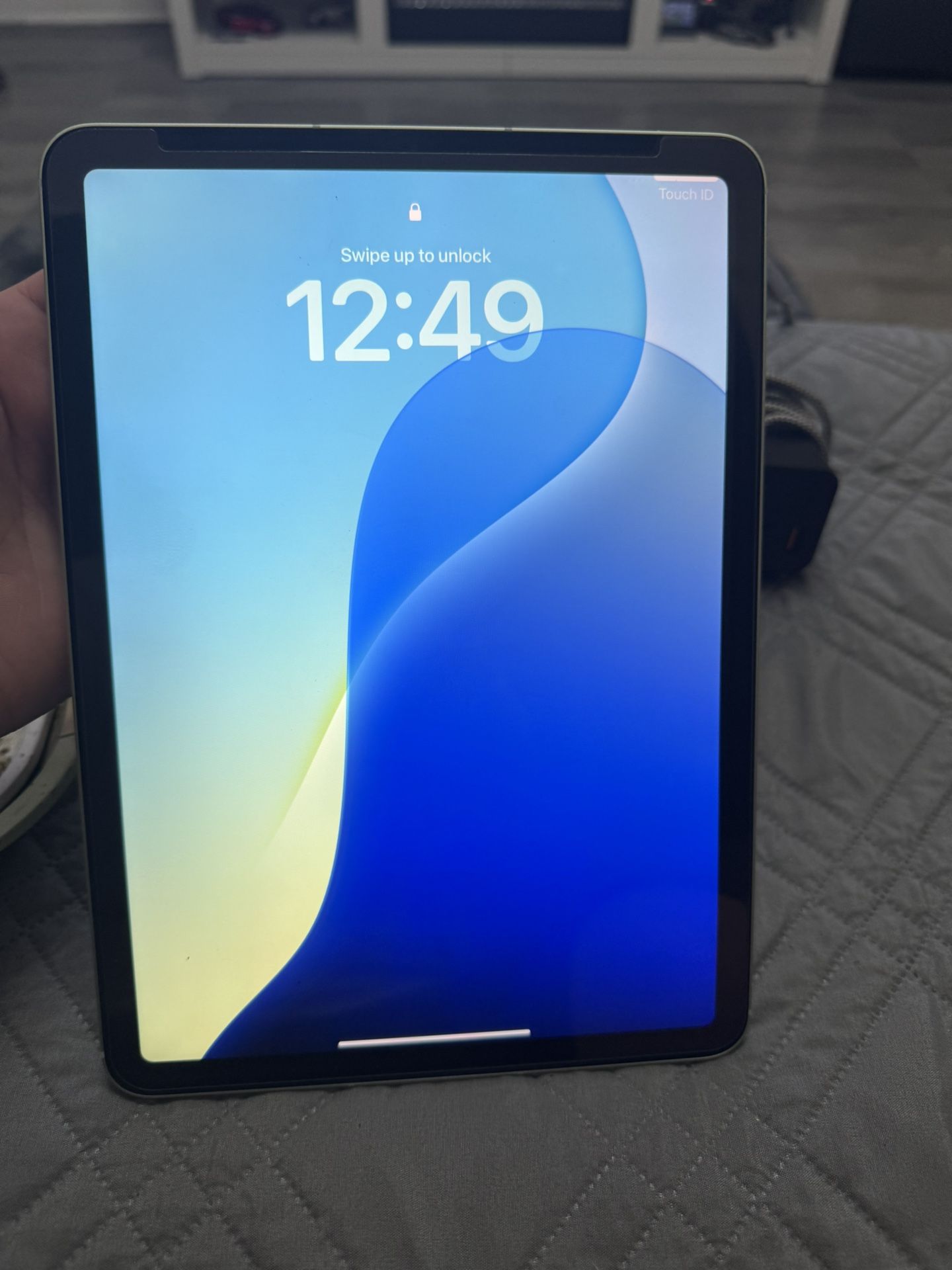 iPad Air 4th Gen 64g