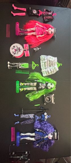 MGA Entertainment Shadow High Doll Band Trio w/ Outfits Accessories