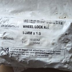 Chyrsler / Mopar Wheel Lock Kit