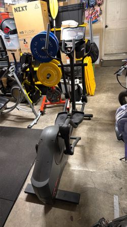 Life Fitness Elliptical