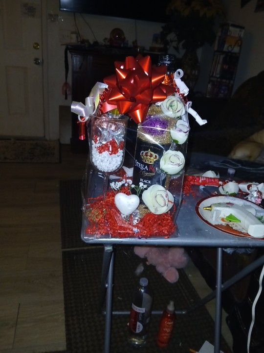 STELLA ROSE. BOUQUET