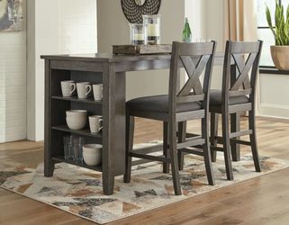 Farmhouse table