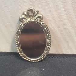 @CHV.   VINTAGE MINIATURE MIRROR FOR DOLL HOUSE DECORATION