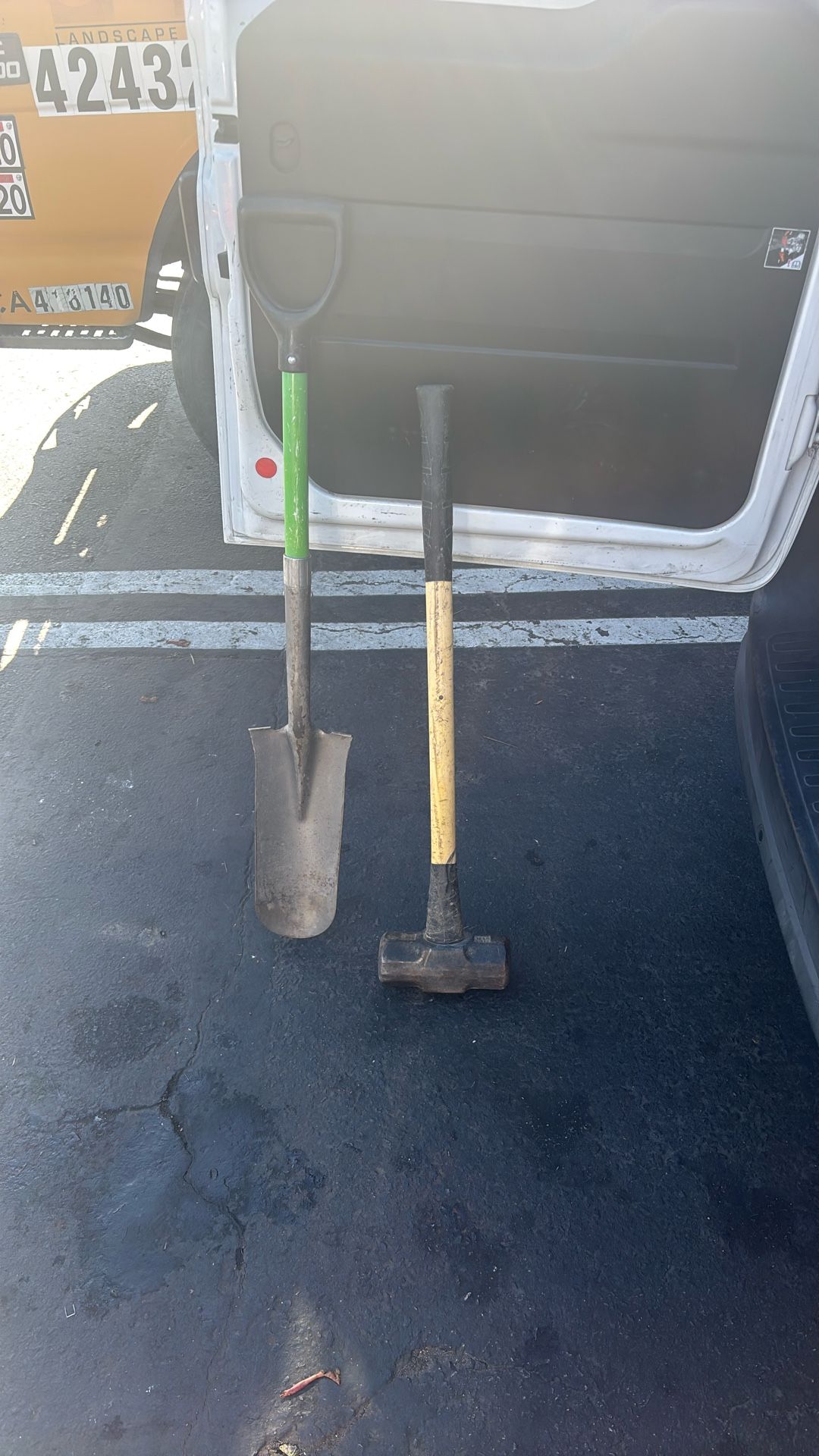 Shovel And Shock Hammer