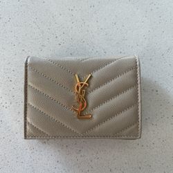 Saint Laurent Cassandre Matelassé | YSL Wallet | Beige 