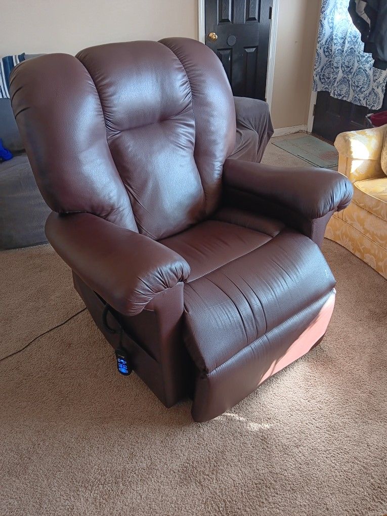 Ultra Comfort Recliner