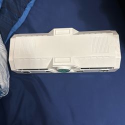 Star Wars Galaxy Edge Luminara Lightsaber 