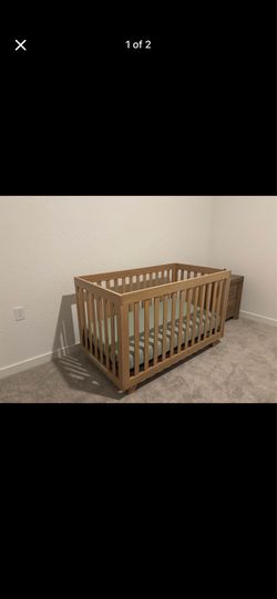 Baby crib