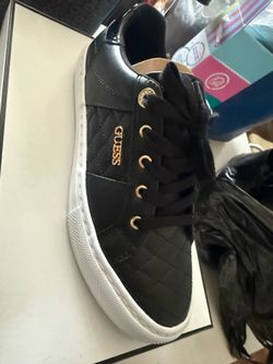 Guess size 8 1/2