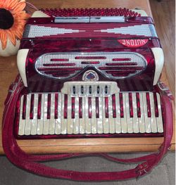 Vintage Nutone 120-Bass Accordion Red Pearloid Finish with Original Case