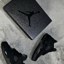Jordan 4 Black Cat 2025