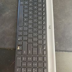 Logitech K470 Wireless Keyboard