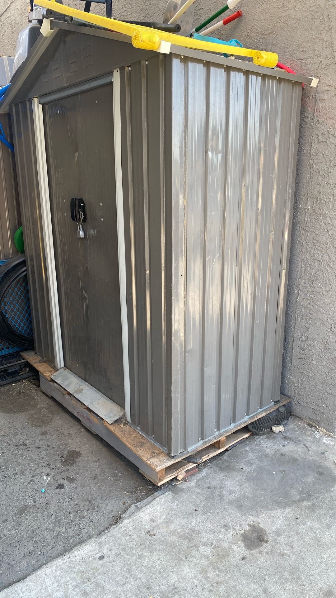 Shed