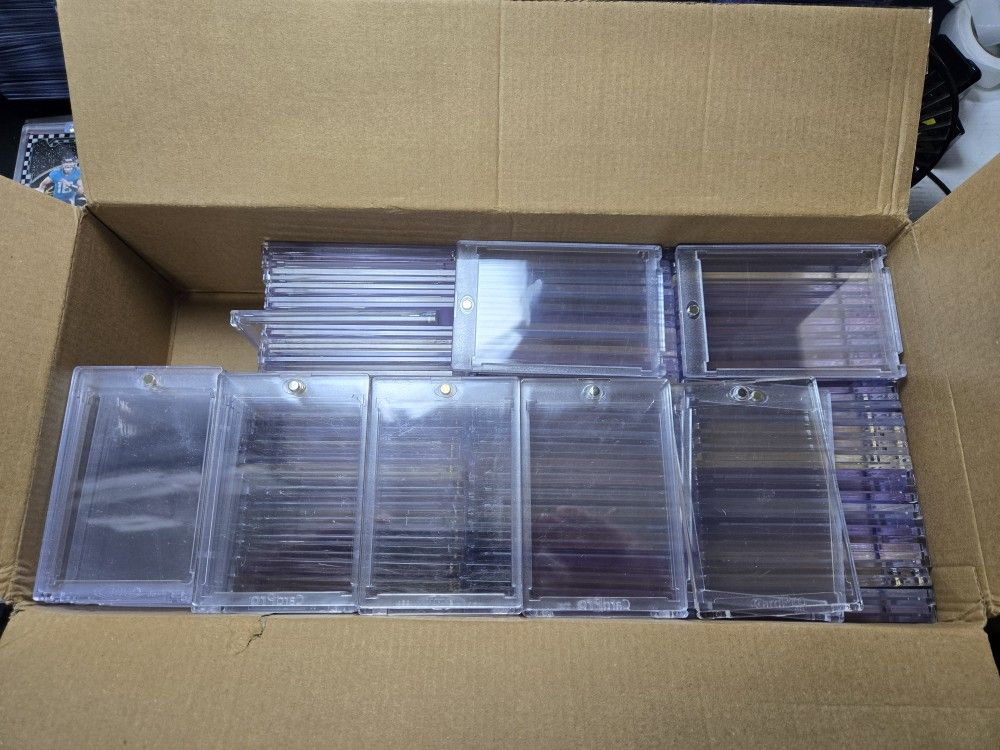 100 Used But In Good Condition 35 Pt Magnetic One Touch Card Holders