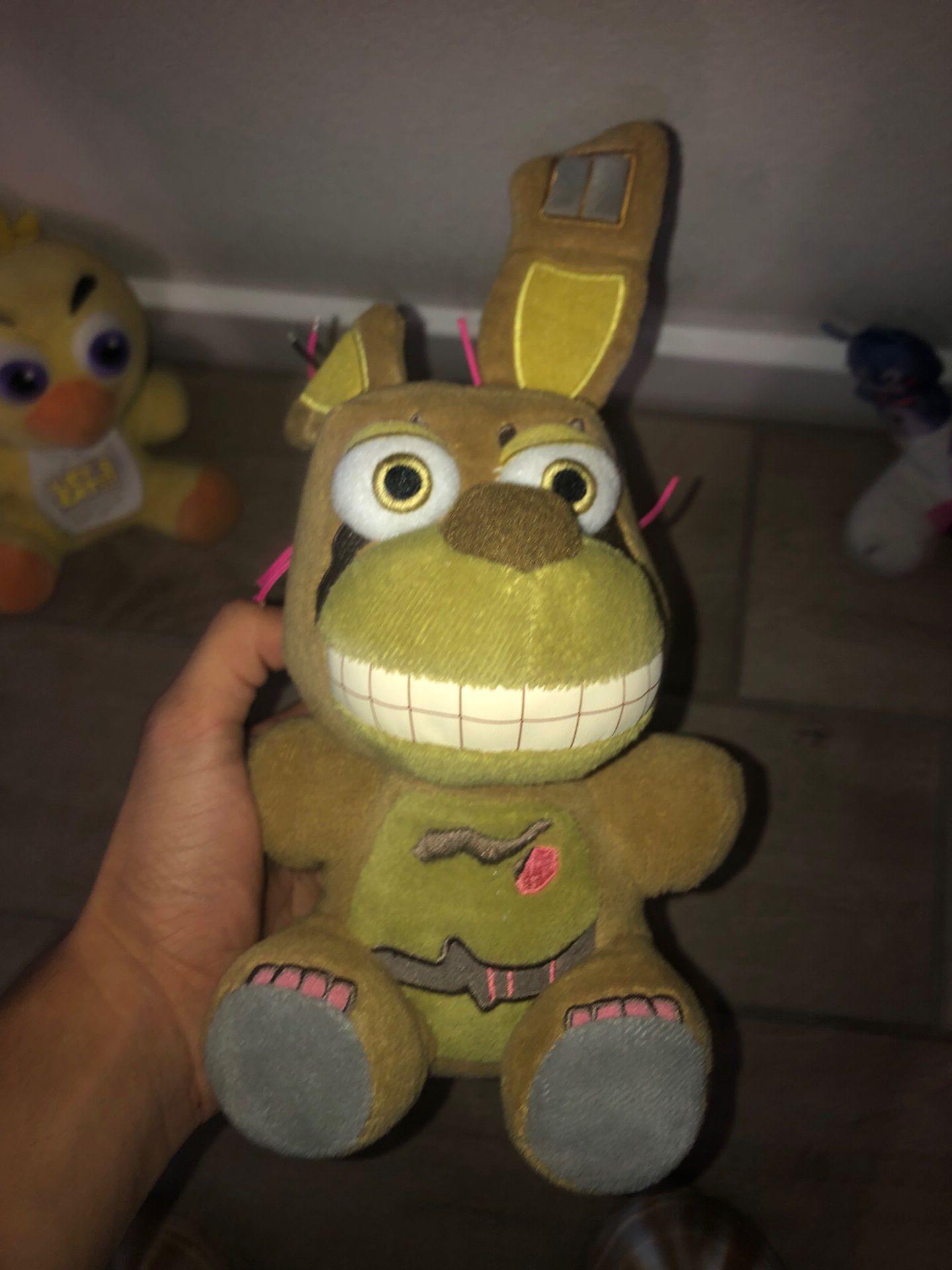 Five Nights At Freddy's Balloon Chica Plush for Sale in Las Vegas, NV -  OfferUp