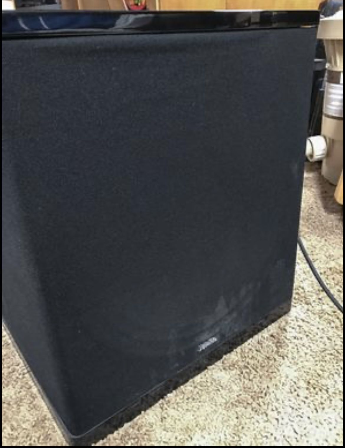 Definitive Technologies Powerfield 1500 subwoofer