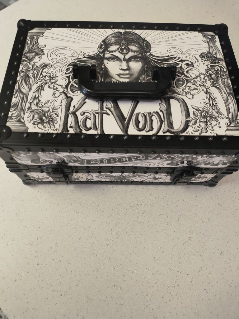 Kat Von D Train Case