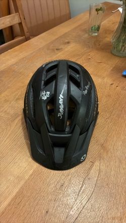 Giro MTB helmet (SIGNED BY SURRONSTER, RED SHOGO, HECTOR BUENDEA, AND JIMBO SLICE)