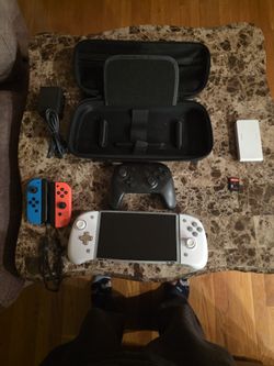 Nintendo Switch 1 OLED Version With Extras