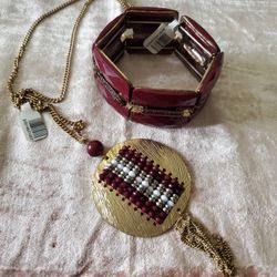 Necklace and Bracelet 