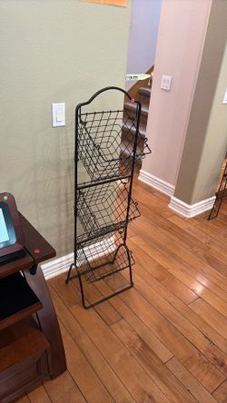 3 tier metal basket
