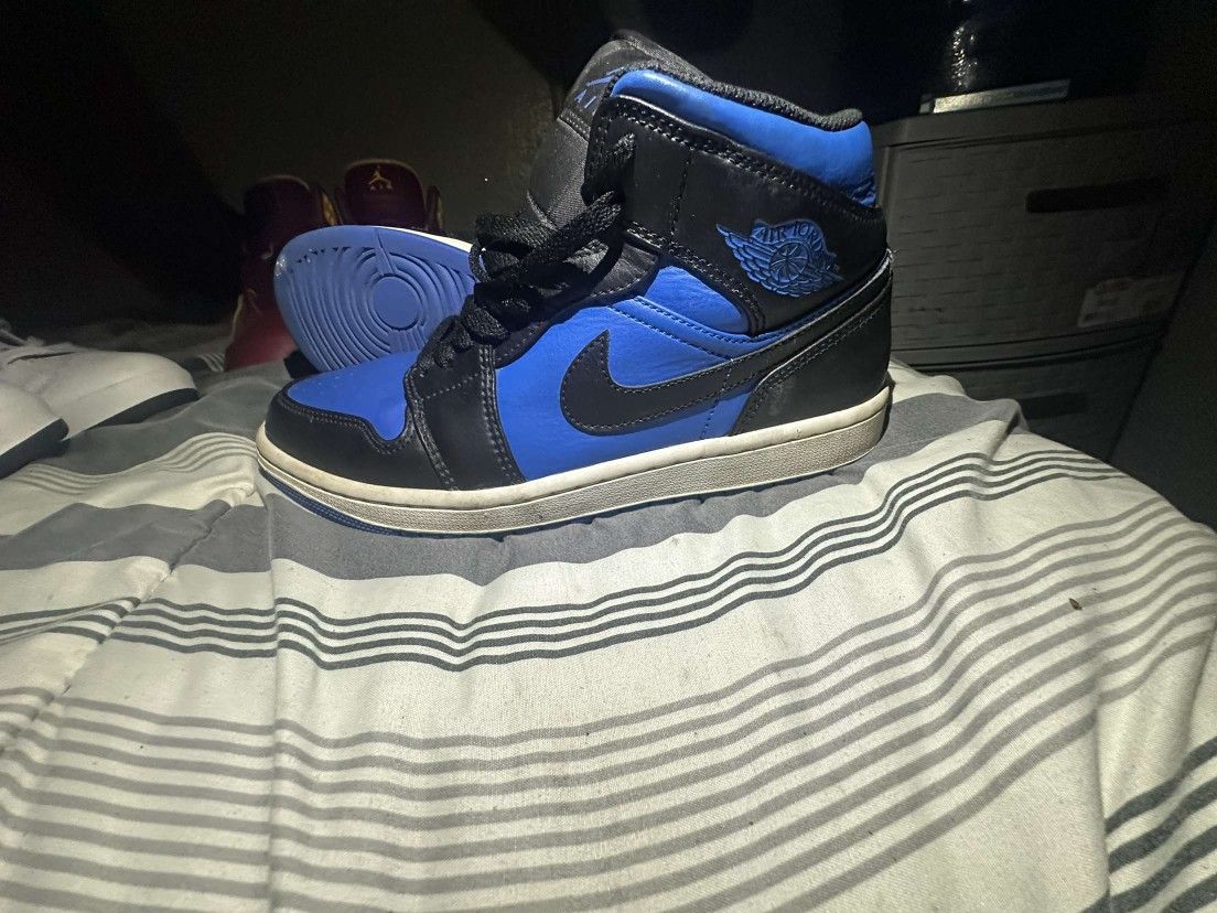 Jordan 1s Royal Blue Size 8