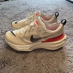 Nike Invincible 3 Size 8